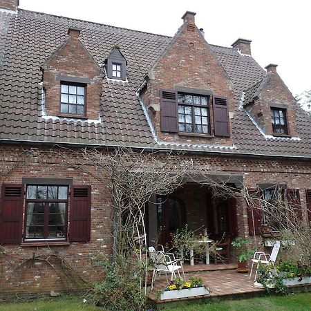 B&B 'T Nieuw Lijsternest Wezembeek-Oppem 외부 사진