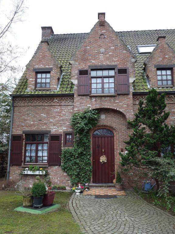 B&B 'T Nieuw Lijsternest Wezembeek-Oppem 외부 사진