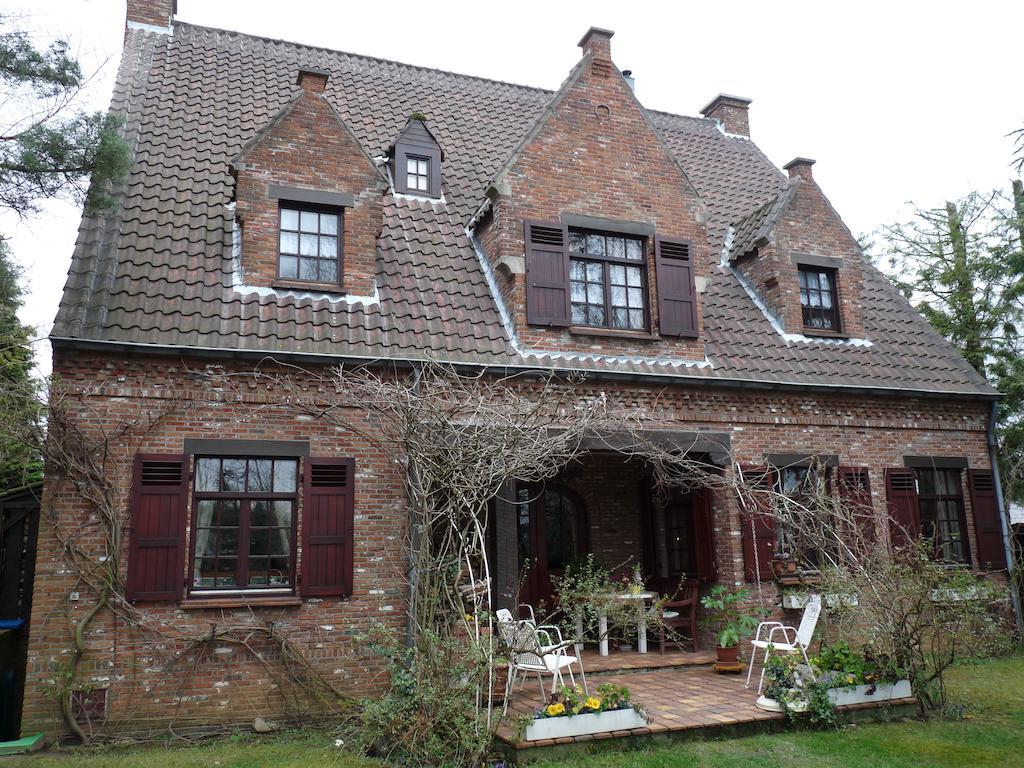 B&B 'T Nieuw Lijsternest Wezembeek-Oppem 외부 사진