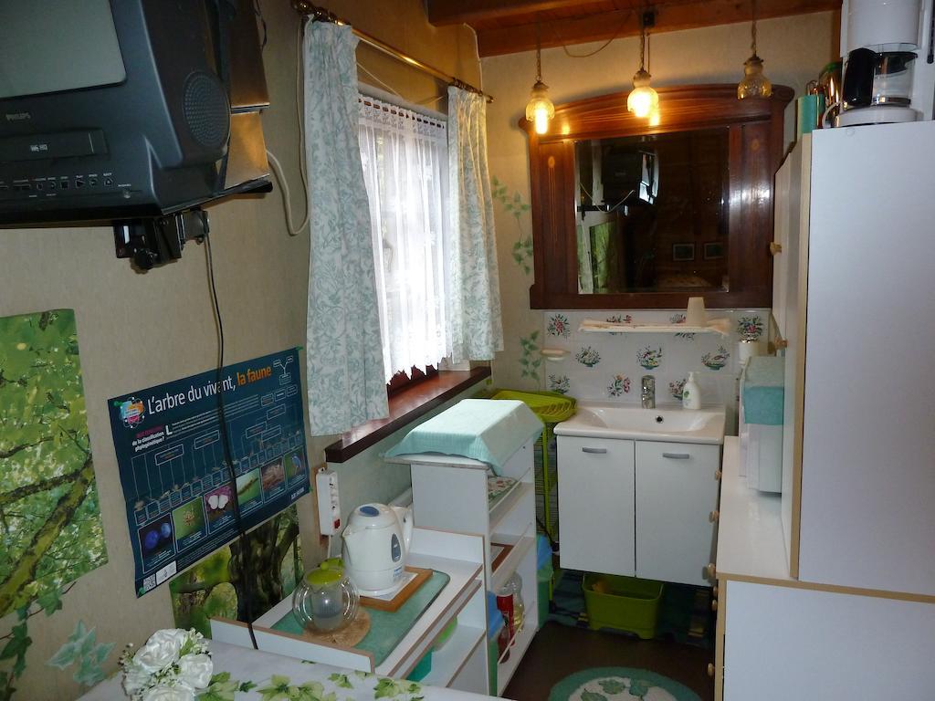 B&B 'T Nieuw Lijsternest Wezembeek-Oppem 객실 사진