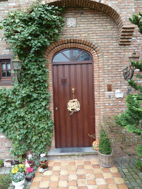 B&B 'T Nieuw Lijsternest Wezembeek-Oppem 외부 사진