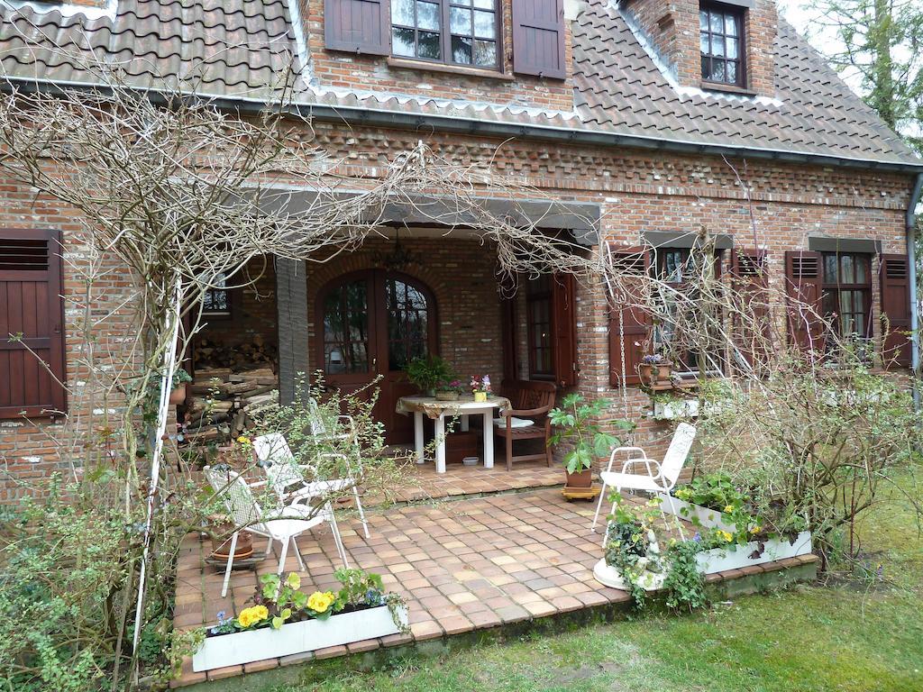 B&B 'T Nieuw Lijsternest Wezembeek-Oppem 외부 사진